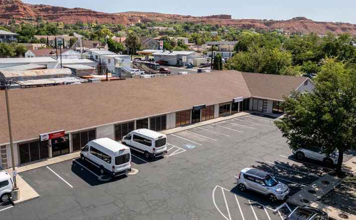 Pictures of Retail property located at 334 W Tabernacle St, St. George, UT 84770 for lease - image #1
