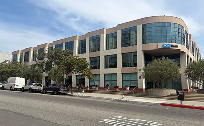 Pictures of Office property located at 1245 16th Street, Santa Monica, CA 90404 for lease - image #1