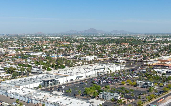 Pictures of Office, Retail property located at 1262-1342 S Country Club Drive, Mesa, AZ 85210-5142 for lease - image #1