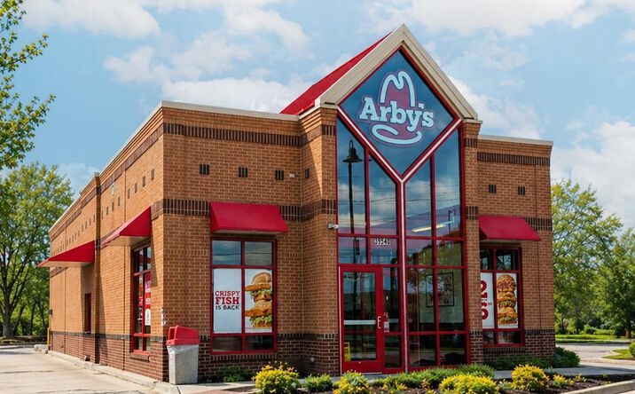 Pictures of Retail, Restaurant property located at 39540 Van Dyke Avenue, Sterling Heights, MI 48313 for lease - image #1