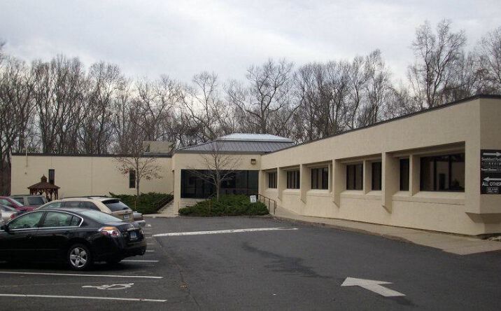 Pictures of Office property located at 984 SOUTHFORD RD, MIDDLEBURY, CT 06762-3234 for lease - image #1