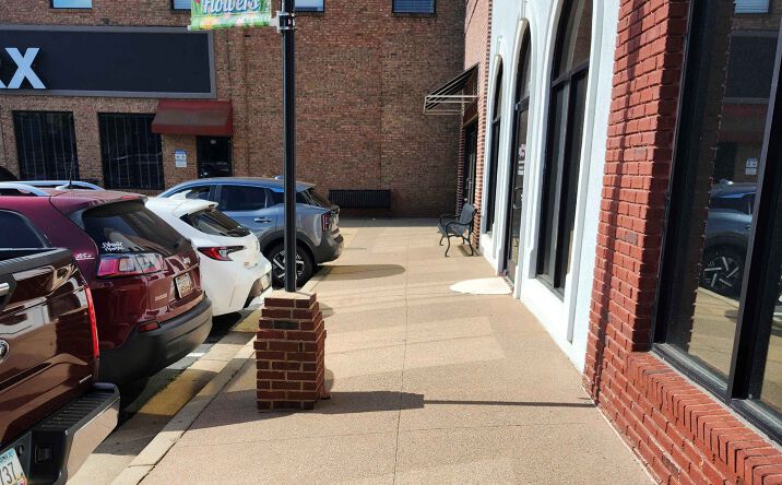 Pictures of Retail, Office, Special Purpose property located at 650 Henderson Drive, Cartersville, GA 30120 for lease - image #1