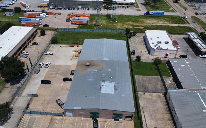 Pictures of Industrial property located at 4748 Sherwood Lane, Houston, TX 77092 for lease - image #1