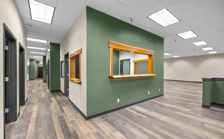 Pictures of Office property located at 1327 US Hwy 2 W Unit 2, KALISPELL, MT 59901 for lease - image #1