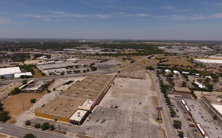 Pictures of Office, Retail property located at 4475-4485 Walzem Rd, San Antonio, TX 78218 for lease - image #1