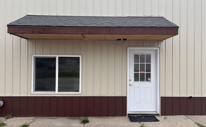 Pictures of Retail, Office, Industrial property located at 7 Westwood Avenue, Fremont, MI 49412 for lease - image #1