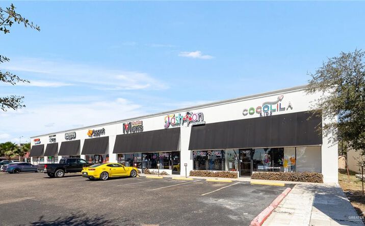 Pictures of Retail property located at 1111 S 10th Street # 7, McAllen, TX 78501 for lease - image #1