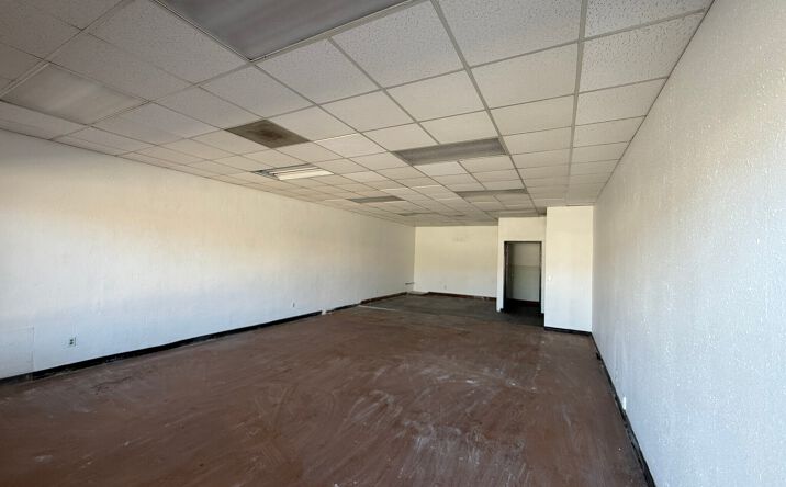 Pictures of Retail, Office property located at 519 West Foothill Boulevard, Rialto, CA 92376 for lease - image #1