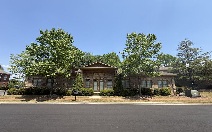 Pictures of Office property located at 251 Heritage Walk, Woodstock, GA 30188-3876 for lease - image #1