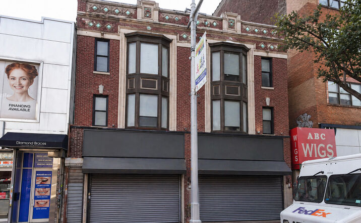 Pictures of Retail property located at 166-12 Jamaica Avenue, New York City, NY 11432 for lease - image #1