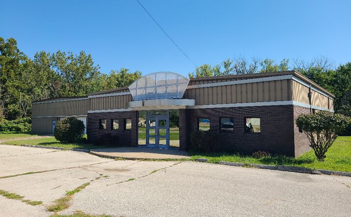 Pictures of Industrial, Special Purpose property located at 2501 Martin Luther King Junior Parkway, Des Moines, IA 50310 for lease - image #1