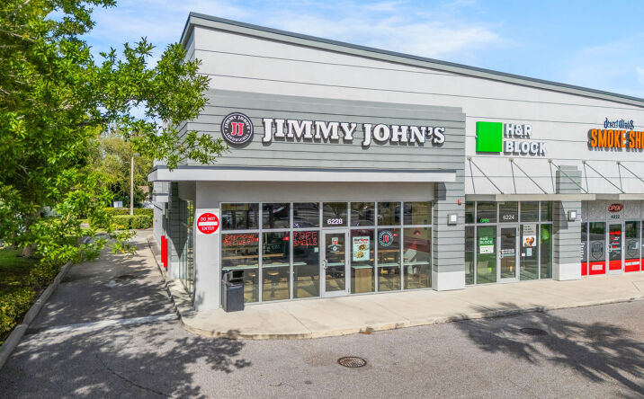 Pictures of Retail property located at 6228 14th St W, Bradenton, FL 34207 for lease - image #1