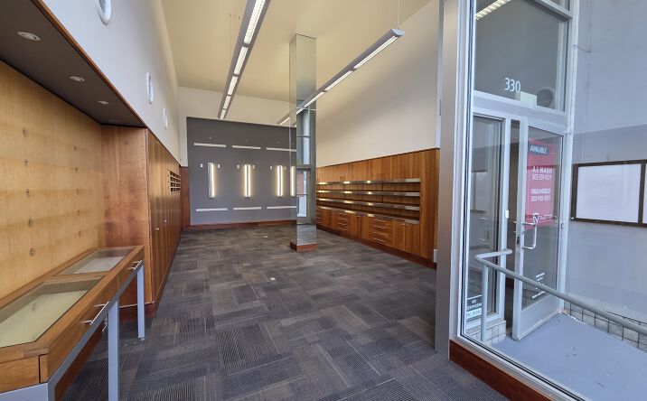 Pictures of Retail property located at 330 Court St NE, Salem, OR 97301 for lease - image #1