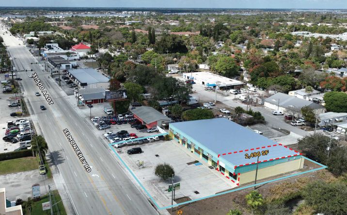 Pictures of Retail property located at 553 SE Monterey Rd, Stuart, FL 34994 for lease - image #1