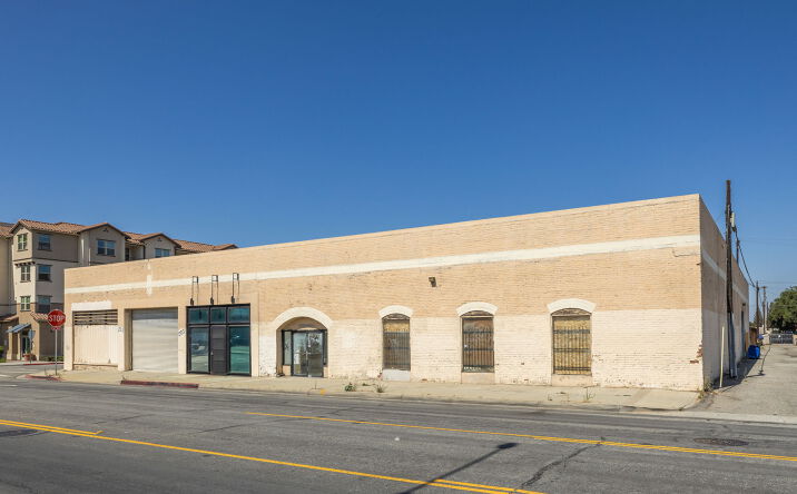 Pictures of Industrial property located at 205 North Park Avenue, Pomona, CA 91768 for lease - image #1