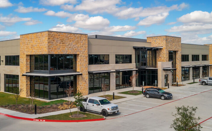 Pictures of Retail property located at 116 Herff Rd, Boerne, TX 78006 for lease - image #1
