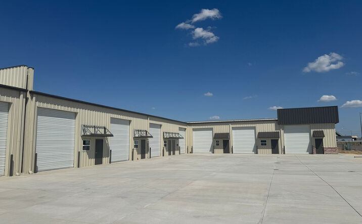Pictures of Office, Industrial property located at 1015 Premier Dr, Ceres, CA 95307 for lease - image #1