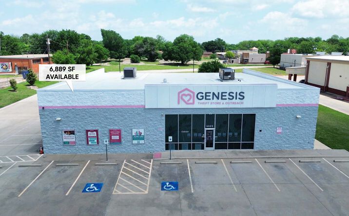 Pictures of Retail property located at 5020 S Lancaster Rd, Dallas, TX 75216 for lease - image #1