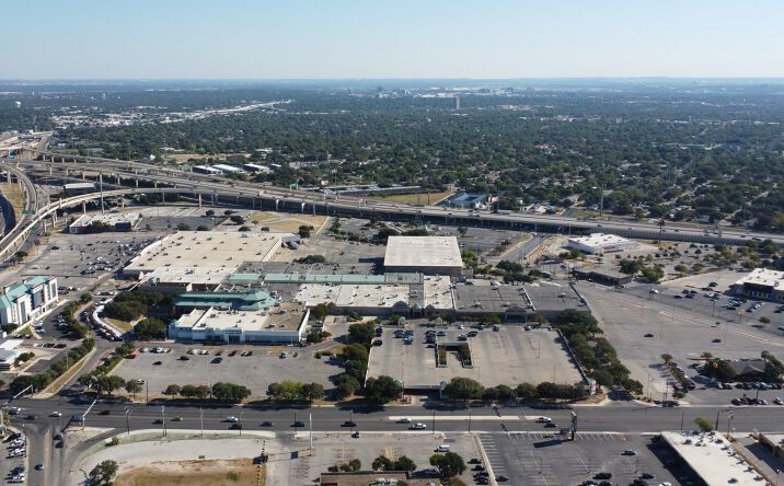 Pictures of Land property located at 4514 Fredericksburg Road, Balcones Heights, TX 78201 for lease - image #1