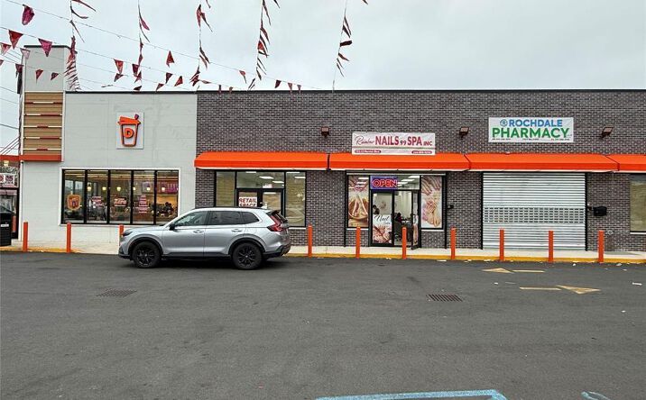 Pictures of Office property located at 122-04 Merrick Boulevard, New York, NY 11434 for lease - image #1
