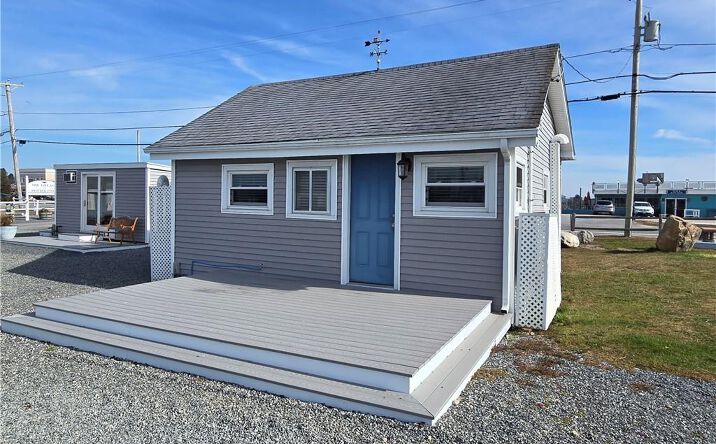 Pictures of Office property located at 697 succotash Road, South Kingstown, RI 02879 for lease - image #1