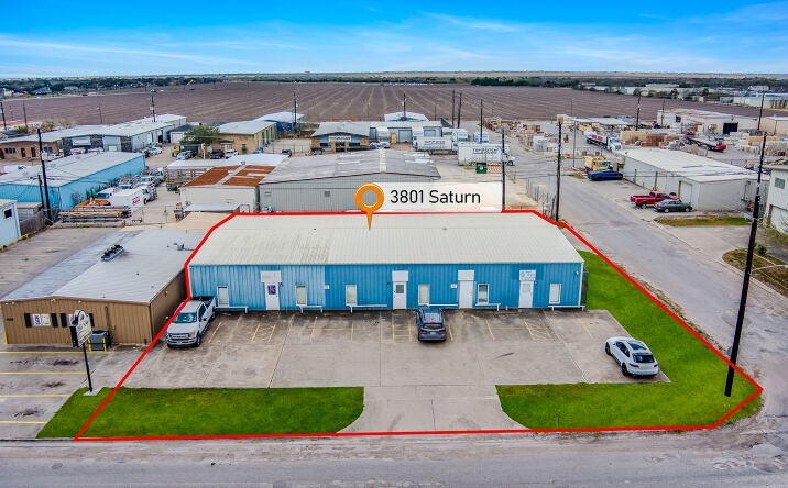 Pictures of Office, Industrial, Special Purpose property located at 3801 Saturn Road, Corpus Christi, TX 78413 for lease - image #1