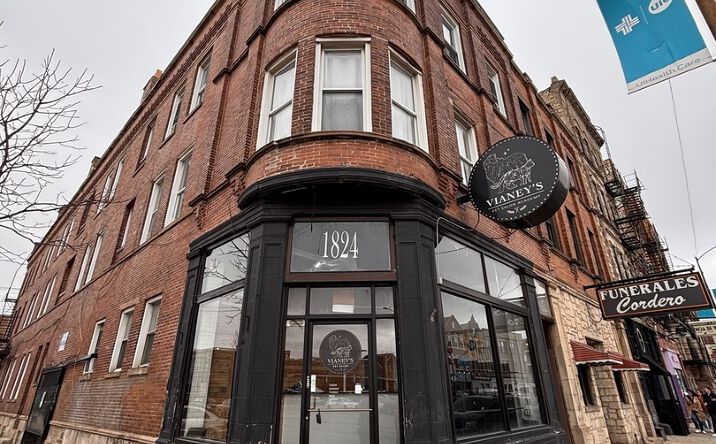 Pictures of Retail property located at 1824 S Ashland Avenue 1F, Chicago, IL 60608 for lease - image #1