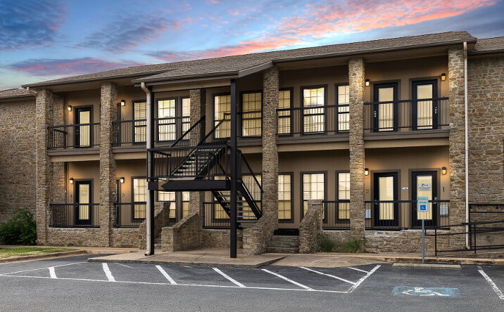 Pictures of Retail, Office property located at 13740 North Highway 183, Austin, TX 78750 for lease - image #1