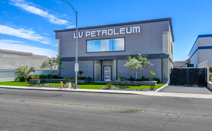 Pictures of Retail, Office property located at 7210 PLACID ST, LAS VEGAS, NV 89119-4228 for lease - image #1