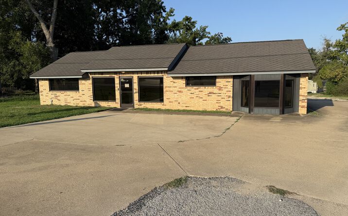 Pictures of Office property located at 8117 US Highway 69 North, Tyler, TX 75706 for lease - image #1