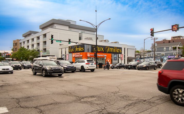 Pictures of Retail, Office property located at 2400 N ASHLAND AVE, CHICAGO, IL 60614-0851 for lease - image #1