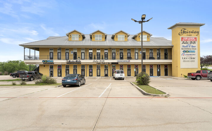 Pictures of Retail, Office property located at 7105 GOLF CLUB DR, FORT WORTH, TX 76179-3168 for lease - image #1