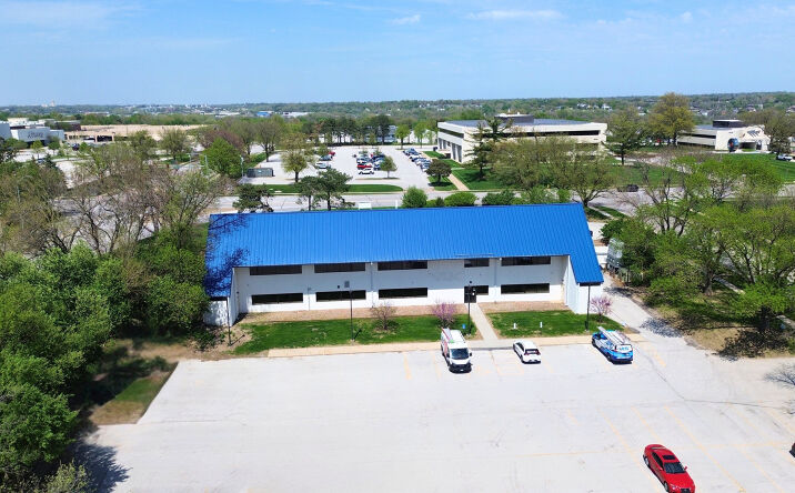 Pictures of Office property located at 3000 Westown Parkway, West Des Moines, IA 50266 for lease - image #1