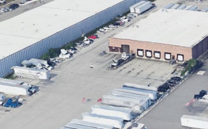 Pictures of Industrial property located at 1121-1123 N Ellis St, Bensenville, IL 60106 for lease - image #1