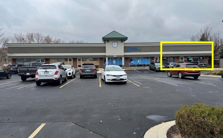 Pictures of Retail, Office property located at 14470 LaGrange Road, Orland Park, IL 60462 for lease - image #1