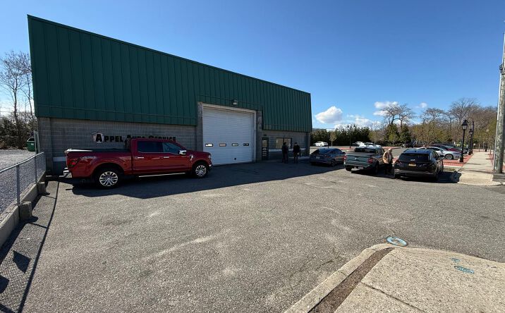 Pictures of Retail property located at 20 LINDEN PL PORT JEFFERSON NY 11777, PORT JEFFERSON, NY 11777 for lease - image #1