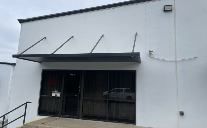 Pictures of Office property located at 104 Rothrock Dr, Longview, TX 75602 for lease - image #1
