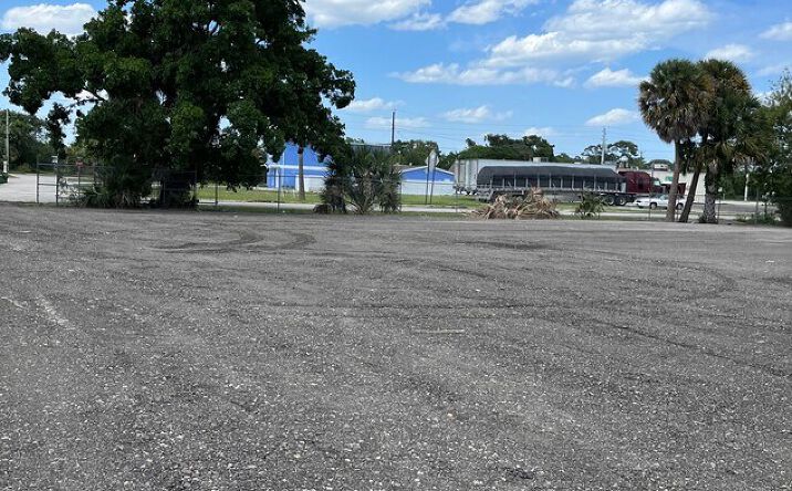 Pictures of Industrial, Land, Special Purpose property located at 3077 Southeast Dixie Highway, Stuart, FL 34997 for lease - image #1