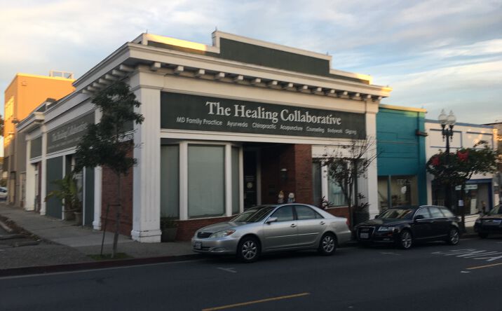 Pictures of Retail, Office, Special Purpose property located at 222 FOREST AVE, PACIFIC GROVE, CA 93950-3319 for lease - image #1
