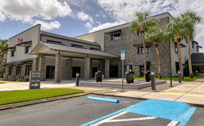 Pictures of Office property located at 30522 US HWY 19 N, PALM HARBOR, FL 34684-4436 for lease - image #1