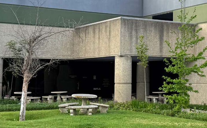 Pictures of Industrial property located at 9350 Trade Place, San Diego, CA 92121 for lease - image #1