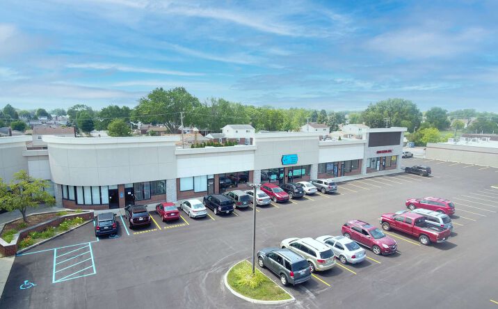 Pictures of Retail property located at 14605-14709 Northline Road, Southgate, MI 48195 for lease - image #1