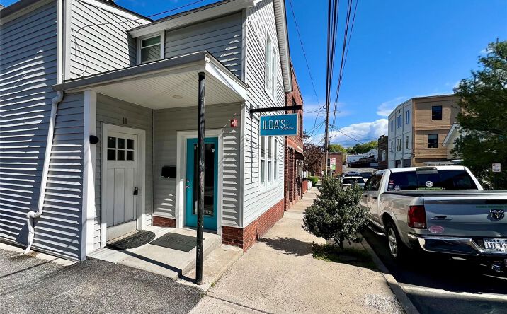 Pictures of Retail property located at 11 Kaldenberg Place, Greenburgh, NY 10591 for lease - image #1
