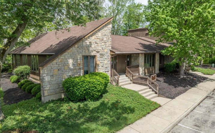Pictures of Office property located at 2602 Oakstone Drive #2600, Columbus, OH 43231 for lease - image #1