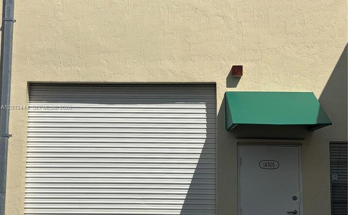 Pictures of Industrial property located at 14305 SW 142nd St, Miami, FL 33186 for lease - image #1