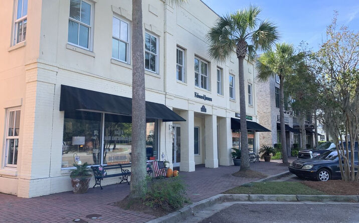 Pictures of Office property located at 895 Island Park Drive # 204, Charleston, SC 29492 for lease - image #1