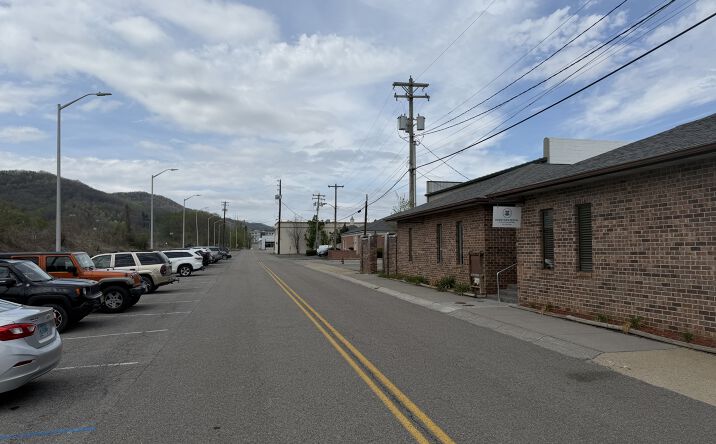 Pictures of Office, Special Purpose property located at 618 Market Place Southwest, Norton, VA 24273 for lease - image #1