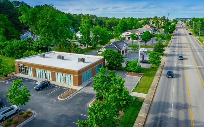 Pictures of Retail, Office property located at 1525 Gunbarrel Road, Chattanooga, TN 37421 for lease - image #1
