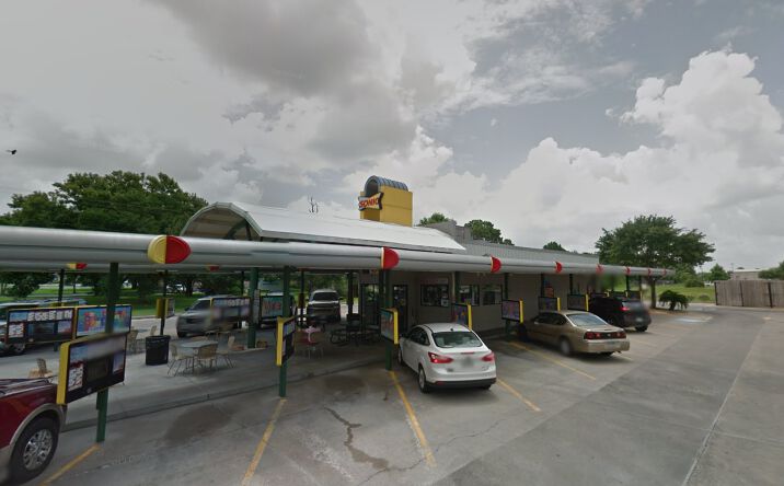 Pictures of Retail, Restaurant property located at 2311 Farm to Market Road 518, League City, TX 77573 for lease - image #1