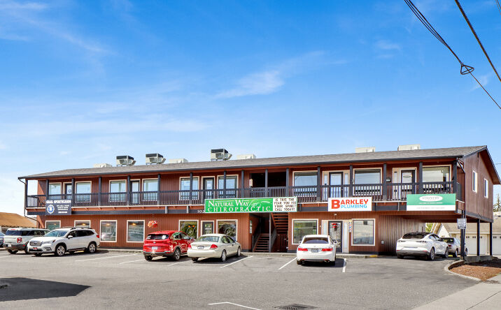Pictures of Retail, Office property located at 102 GROVER ST, LYNDEN, WA 98264-1442 for lease - image #1